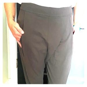 Olive trousers by Lululemon size 6